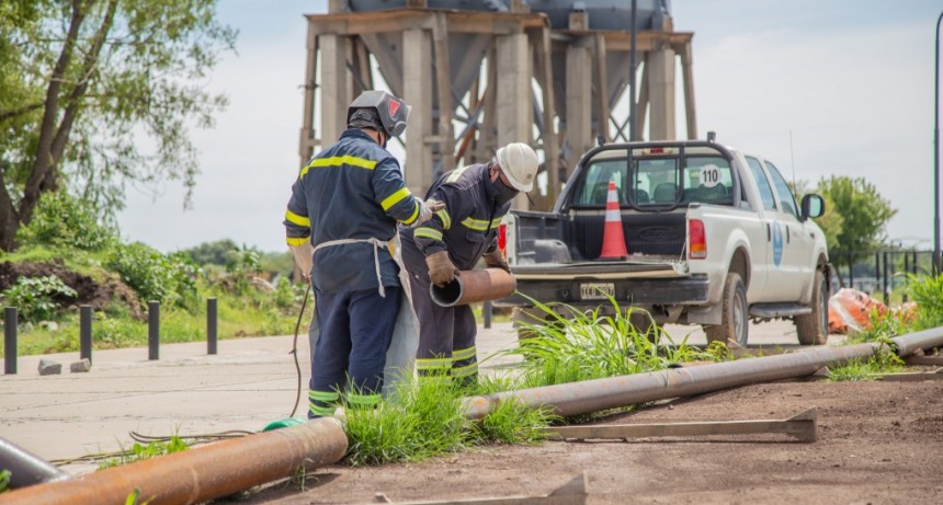 Nueva Costanera: comenzó la construcción de una barrera de contención 