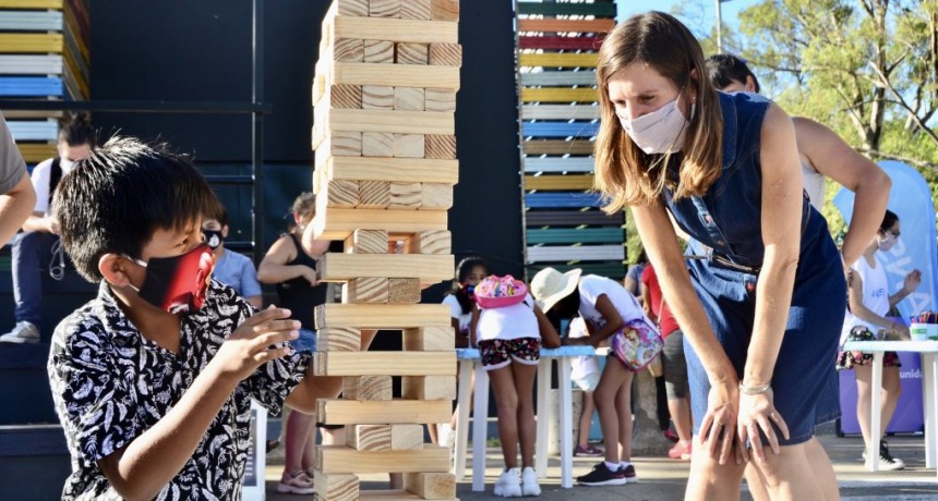  Decreto presidencial : RAVERTA: HEMOS INCLUIDO A MÁS DE 160 MIL FAMILIAS EN 3 MESES