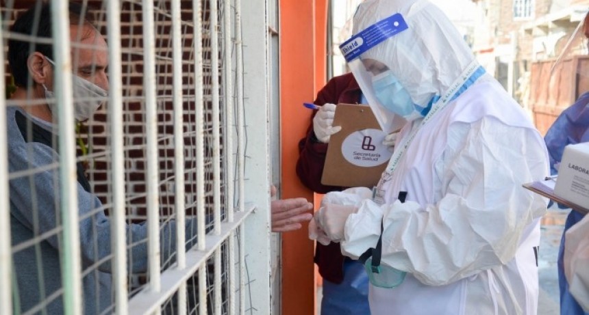 En la Provincia :  SÓLO EL 13 POR CIENTO DE LOS VECINOS Y VECINAS DE 30 BARRIOS POPULARES DEL AMBA TUVO CORONAVIRUS