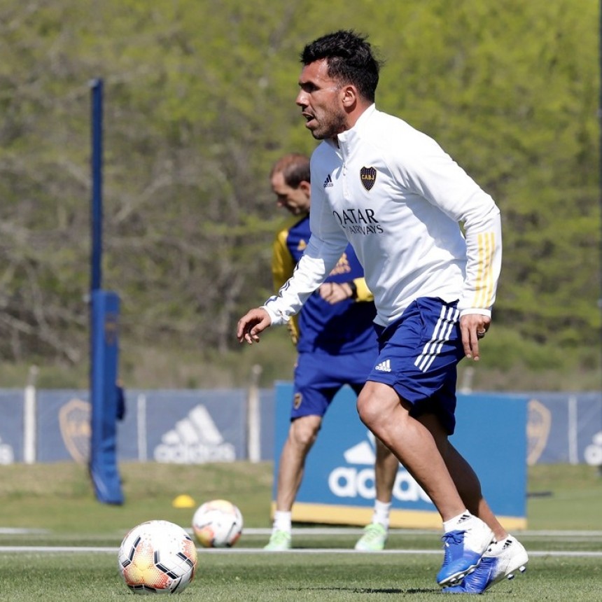 Tevez: Hay que cambiar y corregir errores para tener chances en la Copa