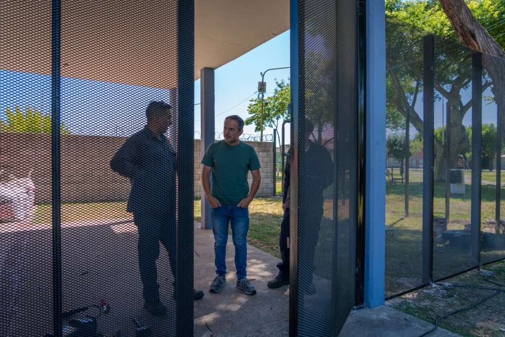 Continúa la puesta en valor el centro de salud del barrio 9 de Julio