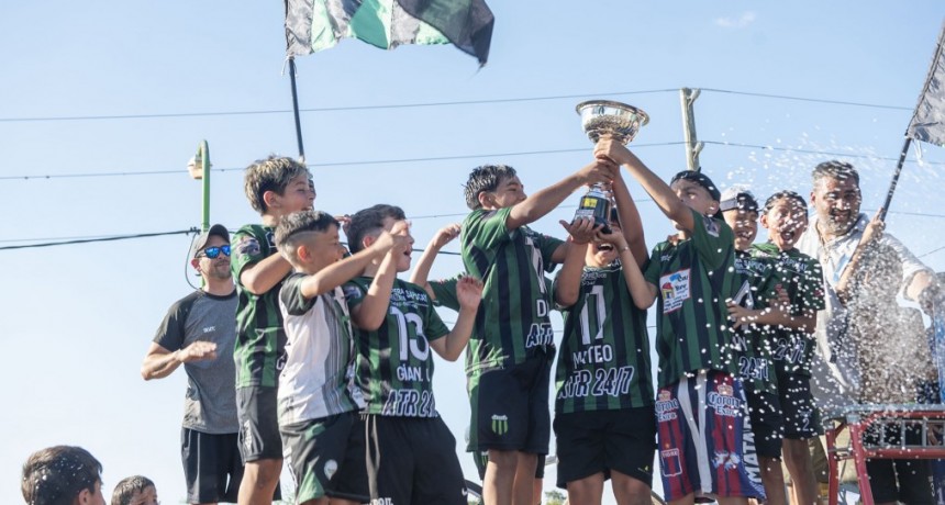 El Intendente acompañó la primera edición del mundialito “Diego Armando Maradona”