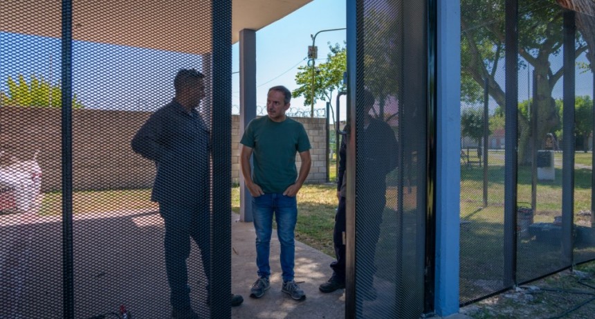 Continúa la puesta en valor el centro de salud del barrio 9 de Julio