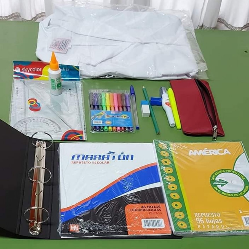  Sindicato de Trabajadores Municipales : Entrega de Kits Escolares