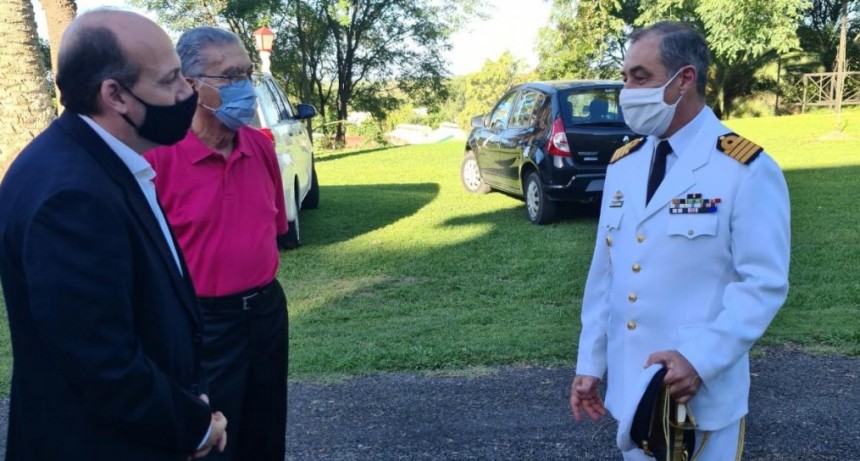 Roses acompañó la asunción del nuevo titular de la Base Naval de Zárate