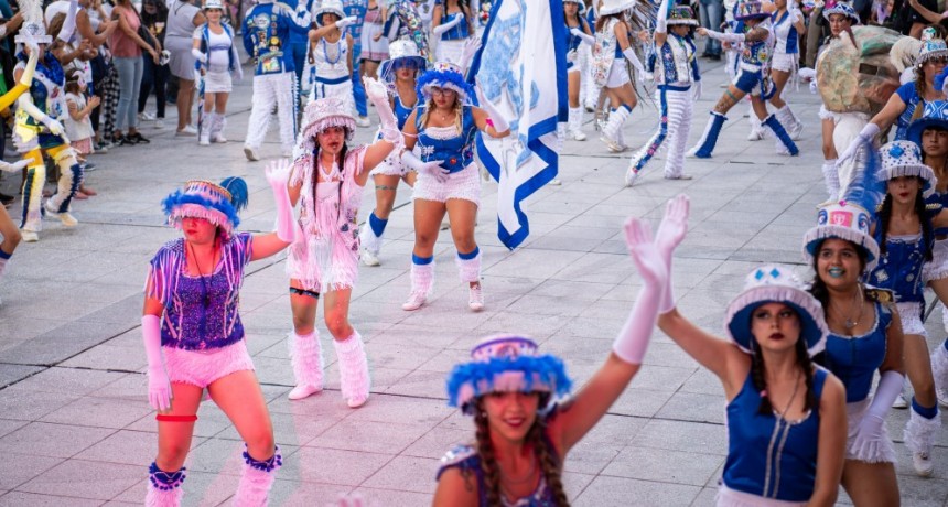 Kicillof y Saintout encabezaron el lanzamiento del programa “Carnaval es Cultura