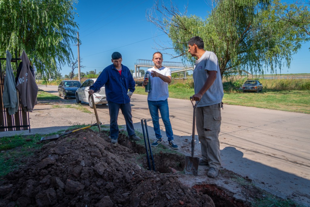 Vecinos destacaron la obra histórica de cloacas en Las Acacias: “Nos cambió la vida”