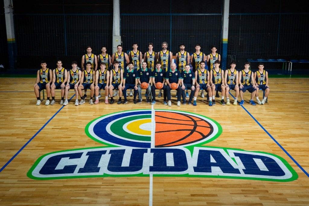 Ciudad recibe a Sportivo Escobar en la previa a su debut en la Liga Federal