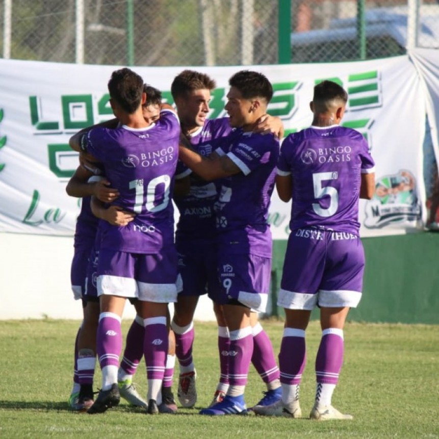 En el debut Villa Dálmine le ganó a Camioneros