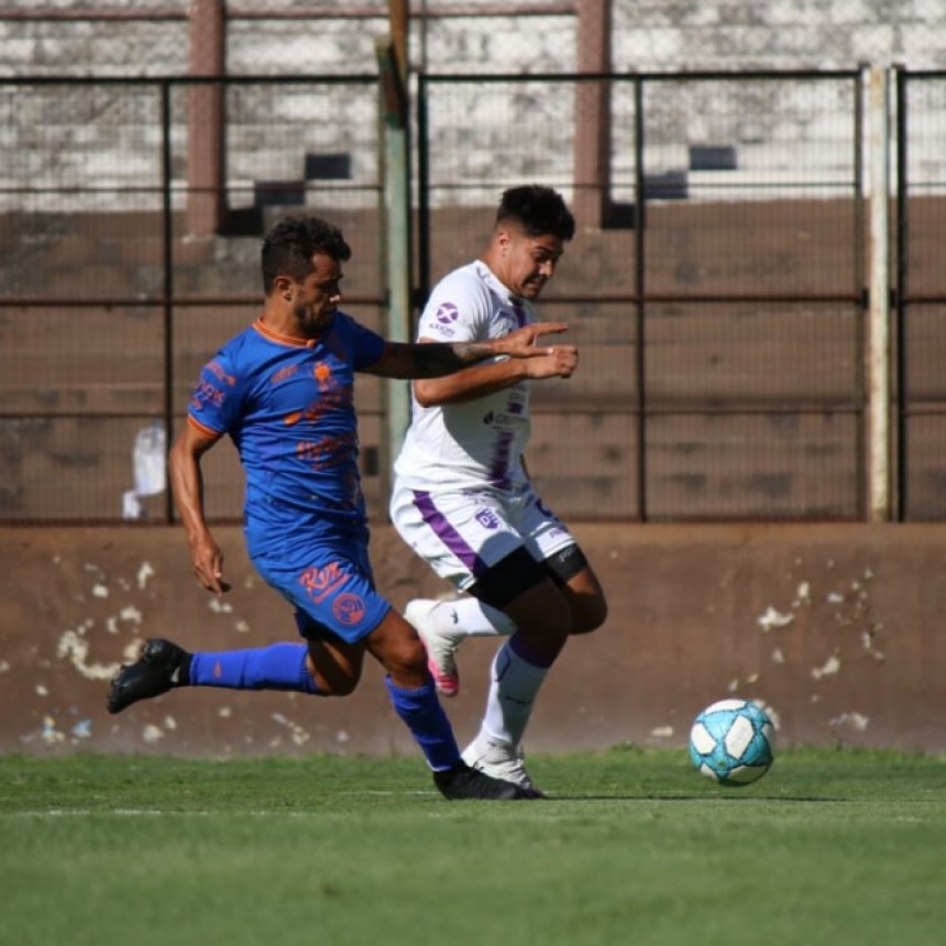 CATRIEL SANCHEZ SE SIGUE RECUPERANDO DE SU INTERVENCION QUIRURGICA