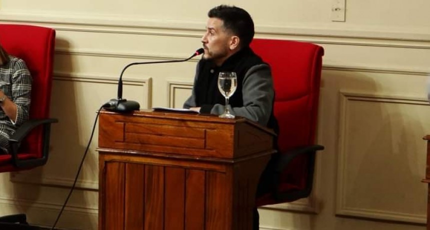 INSAUSTI :  El aumento anunciado para los municipales,  más que insuficiente es vergonzoso