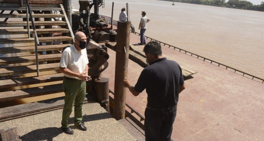 El Municipio ahora repara el muelle de la nueva Costanera 