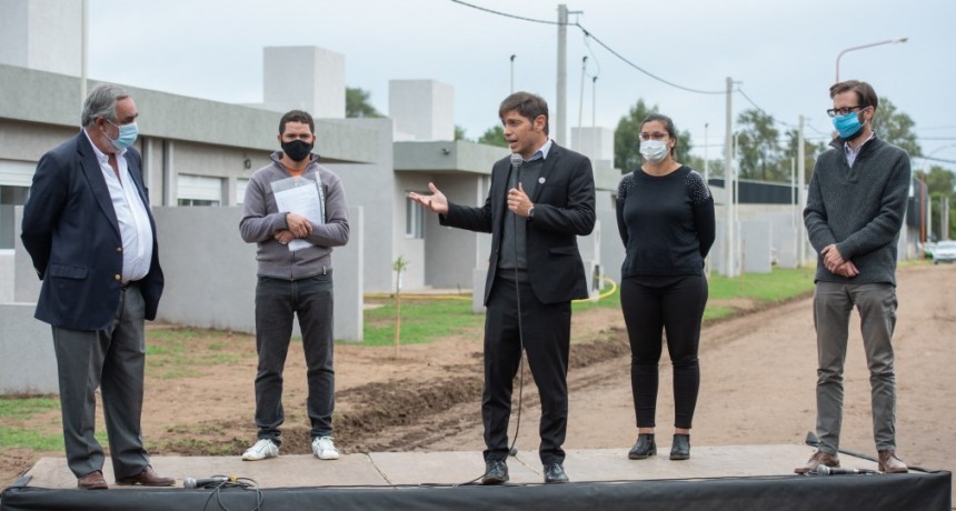   TRENQUE LAUQUEN : La Provincia entregó nuevas viviendas en la localidad de 30 de Agosto