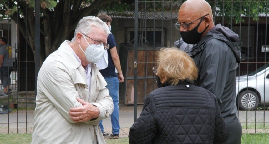 Romano : Vacunación y prevención significarán menos víctimas durante la segunda ola de COVID-19