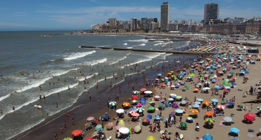 De diciembre 2021 a febrero 2022 Mar del Plata recibió 3.412.761 turistas durante el verano 2021-2022