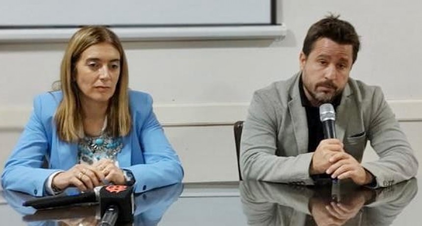 Danya Tavela y Martin Tetaz recorrieron Chacabuco y Junín: No vemos un Gobierno dispuesto a frenar la inflación