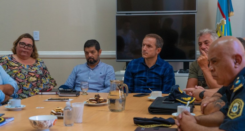 Abella convocó a todas las fuerzas de seguridad local y el Poder Judicial para avanzar en acciones conjuntas contra la delincuencia