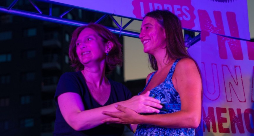 Sala destacó el reconocimiento a mujeres que representan a Campana en el mundo