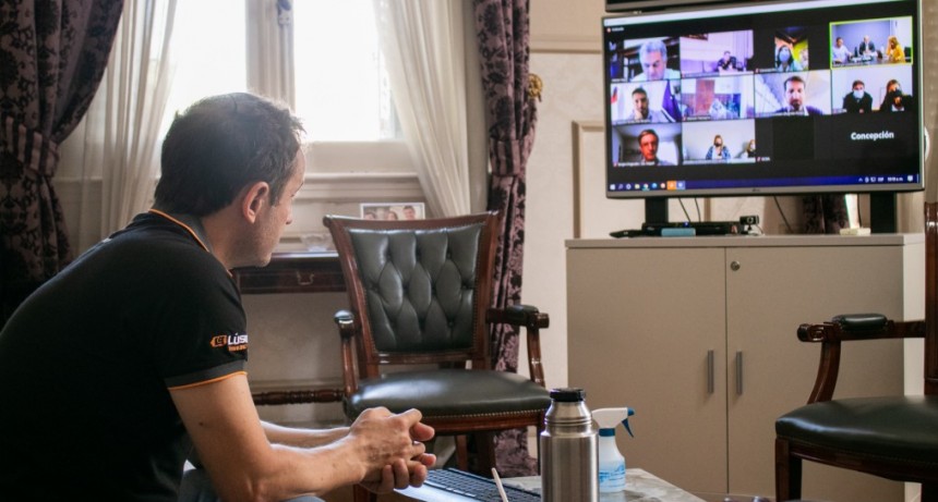 Abella analizó el avance en Campana del programa “Aprendé Programando” con autoridades de CABA