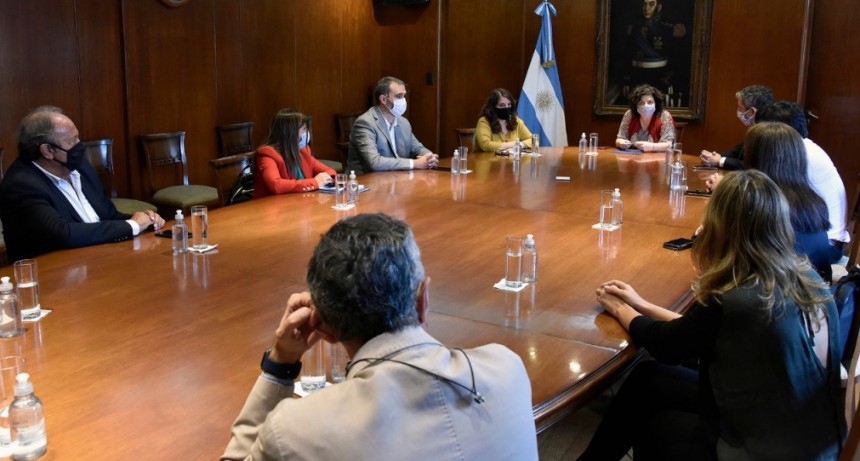 ACUERDO DE PRECIOS MÁXIMOS CON LA INDUSTRIA FARMACÉUTICA PARA EL ABASTECIMIENTO EN TODO EL PAÍS DE MEDICAMENTOS A UNIDADES DE TERAPIA INTENSIVA