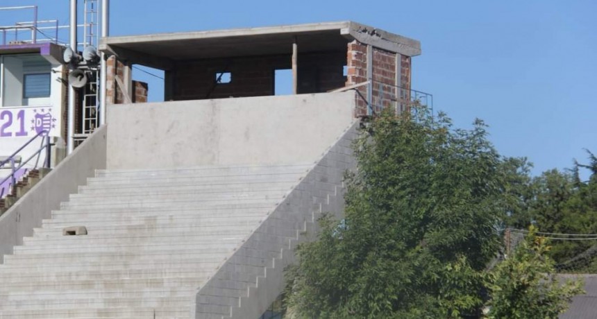 Obras en el Estadio de Villa Dálmine