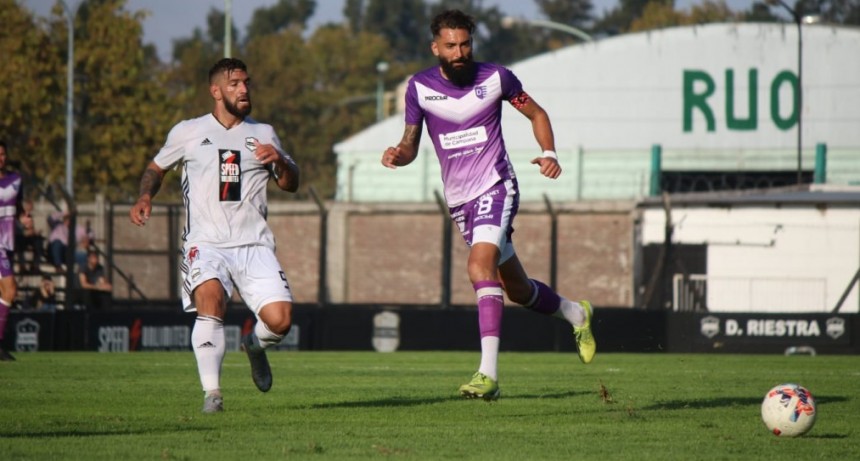 Nicolás Bertochi :  creo que jugamos mejor y merecimos el empate