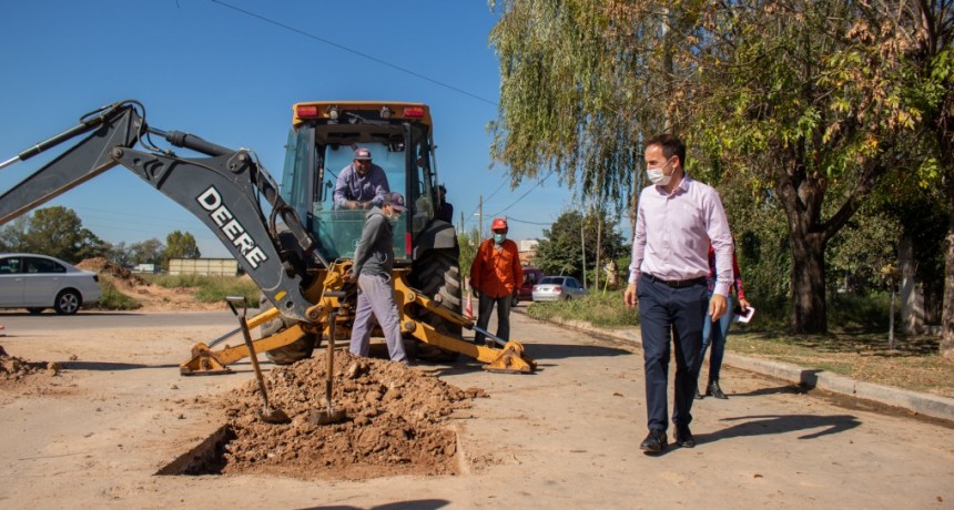   Finalizó la primera etapa de una obra clave que llevará cloacas a más barrios 