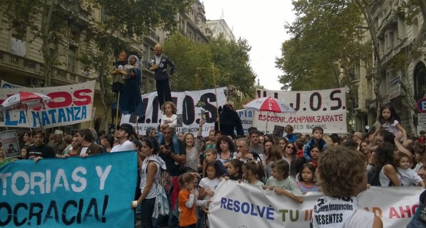 Comunicado : Decimos NUNCA MÁS y Abella contrata a Lorenzati integrante del Batallón de Inteligencia 601