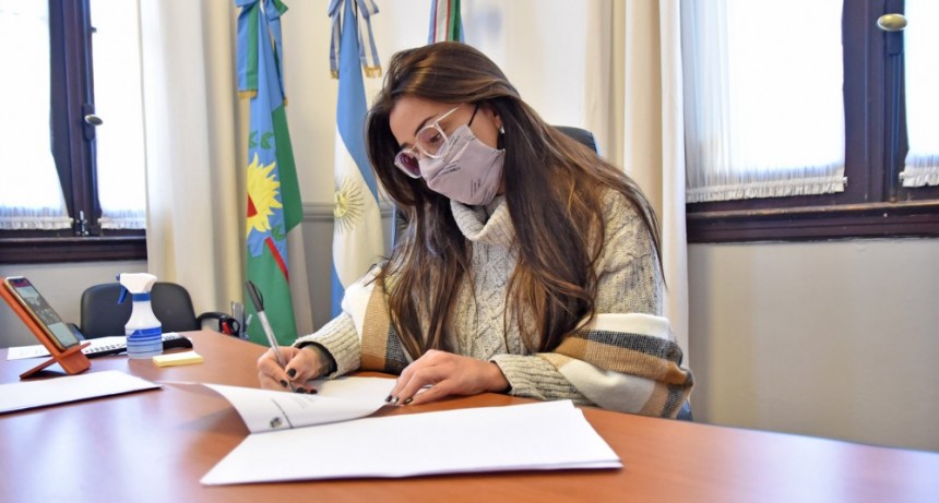 El HCD ascendió y pasó a planta permanente a sus empleados