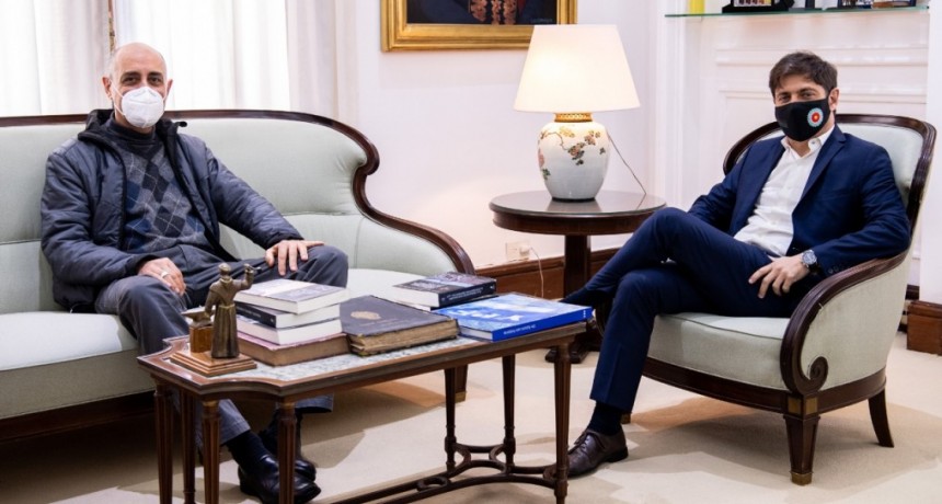 Kicillof se reunió con el Arzobispo Víctor Manuel Fernández 