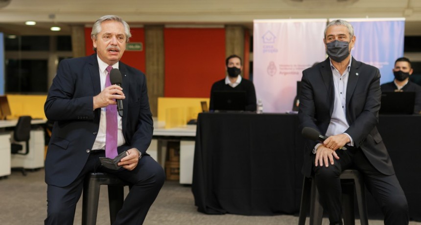 Casa Propia: el Presidente encabezó el sorteo de créditos para la refacción y construcción de viviendas