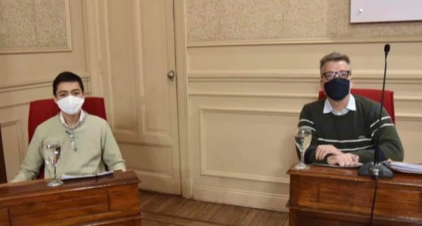 Buscan regular la publicación de información pública del Municipio