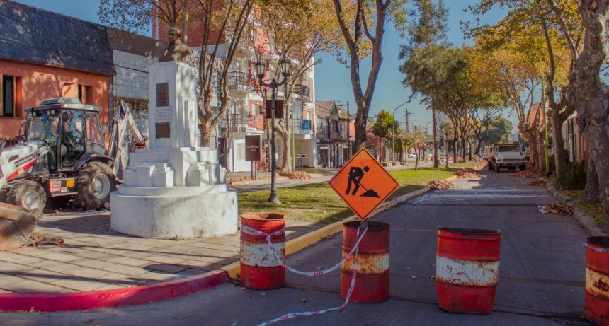 El Municipio comenzó a realizar un bacheo de hormigón en el boulevard Sarmiento