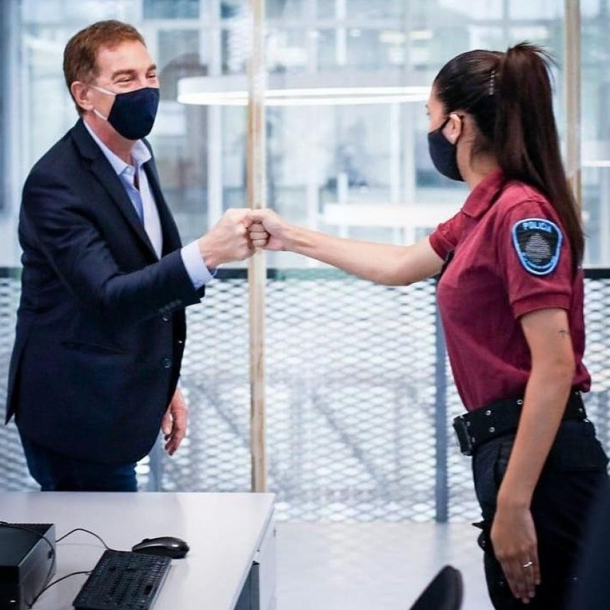 Santilli anunció que la Ciudad  comienza a vacunar a su personal de Seguridad