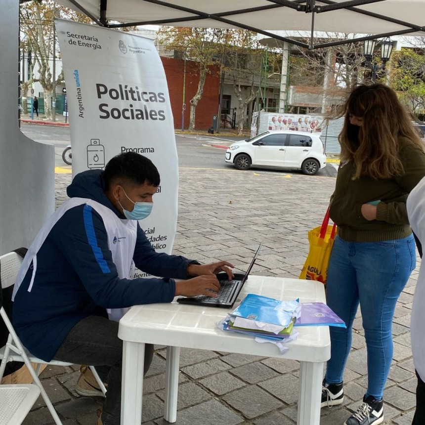 En doble jornada, el programa ACERCAR dice presente en Campana