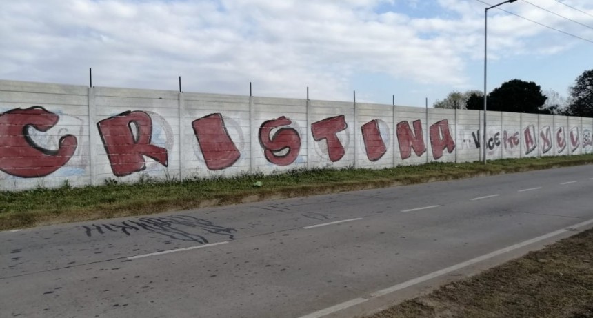 Jóvenes de Juntos por el Cambio repudiaron las pintadas partidarias en medio de la cuarentena