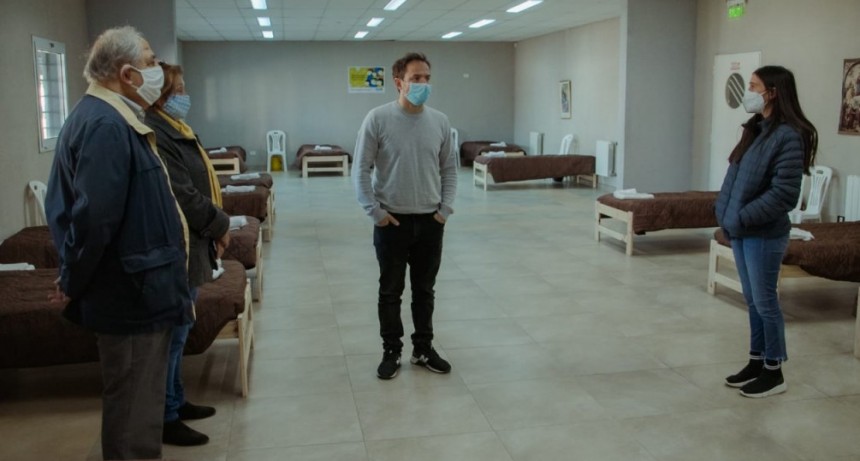 El intendente inauguró un nuevo centro de aislamiento y ya suman 122 camas extrahospitalarias