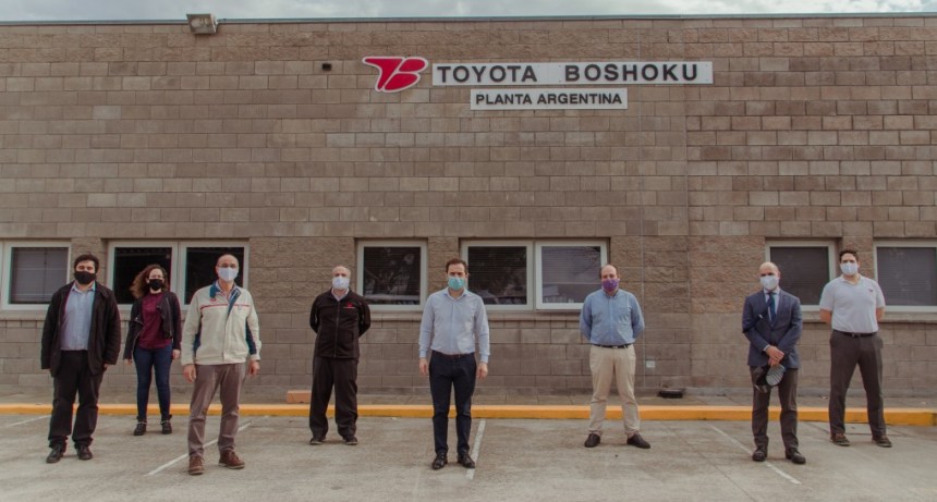 El Intendente visitó Toyota Boshoku, que ya opera al 80% de su capacidad