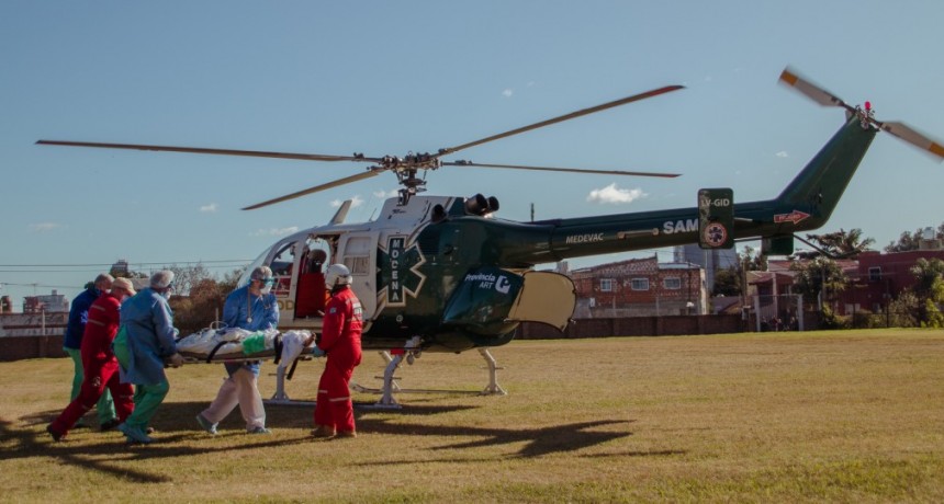 Evacuación aérea de dos hermanitos que sufrieron graves quemaduras en incendio de vivienda