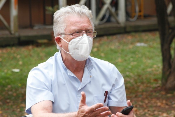 ROMANO : Los casos no bajan por la ausencia de gestión  de la pandemia