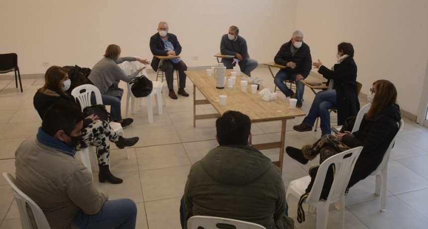  Autoridades municipales siguen coordinando acciones con representantes de clínicas privadas 