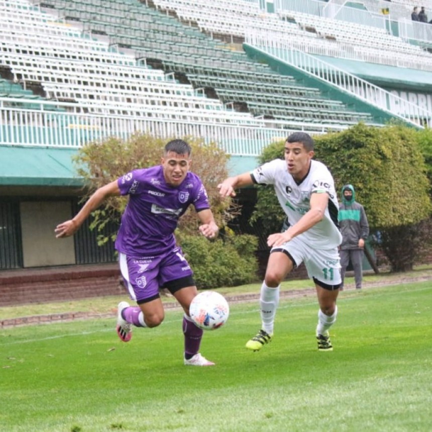 Con una gran atajada de Bilbao en el final Villa Dálmine logró sumar un punto como visitante
