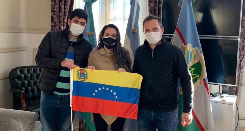  Abella se reunió con la representante de la Asamblea Legislativa de Venezuela en Argentina 