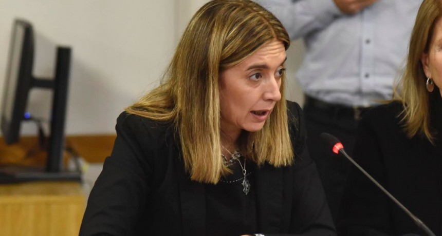 Danya Tavela: Cerraron dos años las escuelas y ni siquiera las pusieron en condiciones