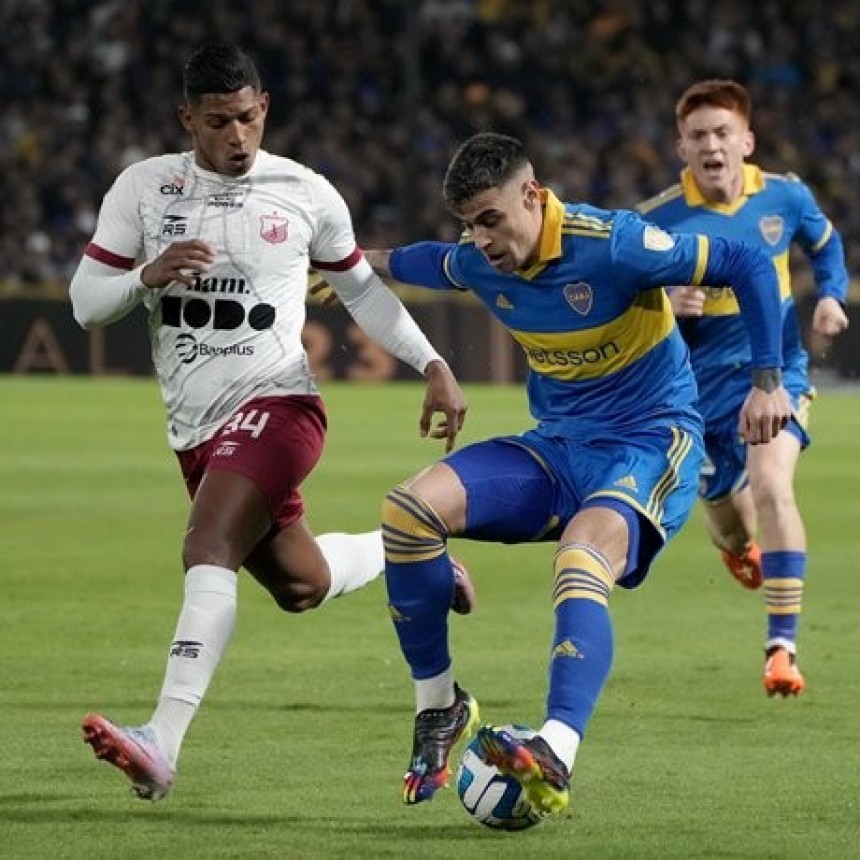 Boca goleó y aseguró su clasificación en la Copa