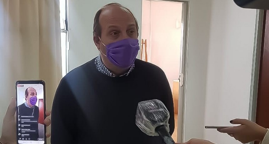 Roses anunció el inicio del programa de asistencia a comerciantes locales para impulsar la venta online