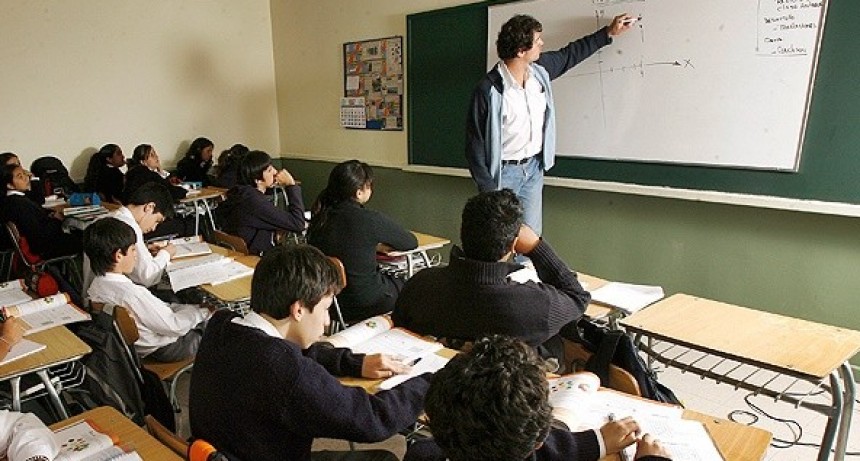 La Provincia ayudará a escuelas subvencionadas de Campana