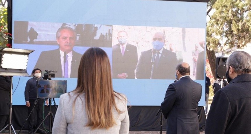 El Presidente encabezó el festejo patrio por videoconferencia