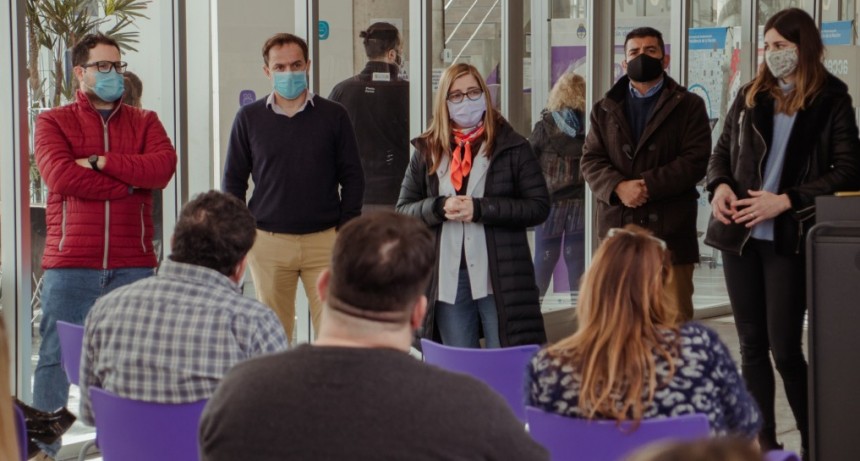 Empleados municipales participaron de charlas informativas sobre COVID-19