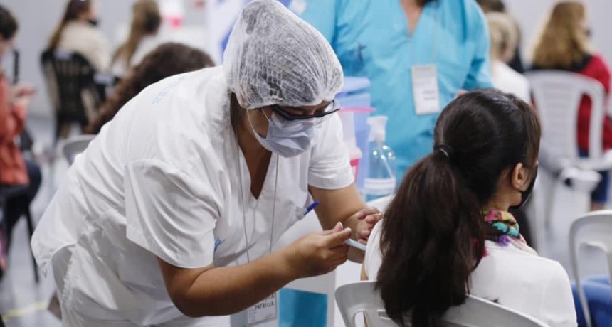 Amplían la vacunación a mayores de 35 años